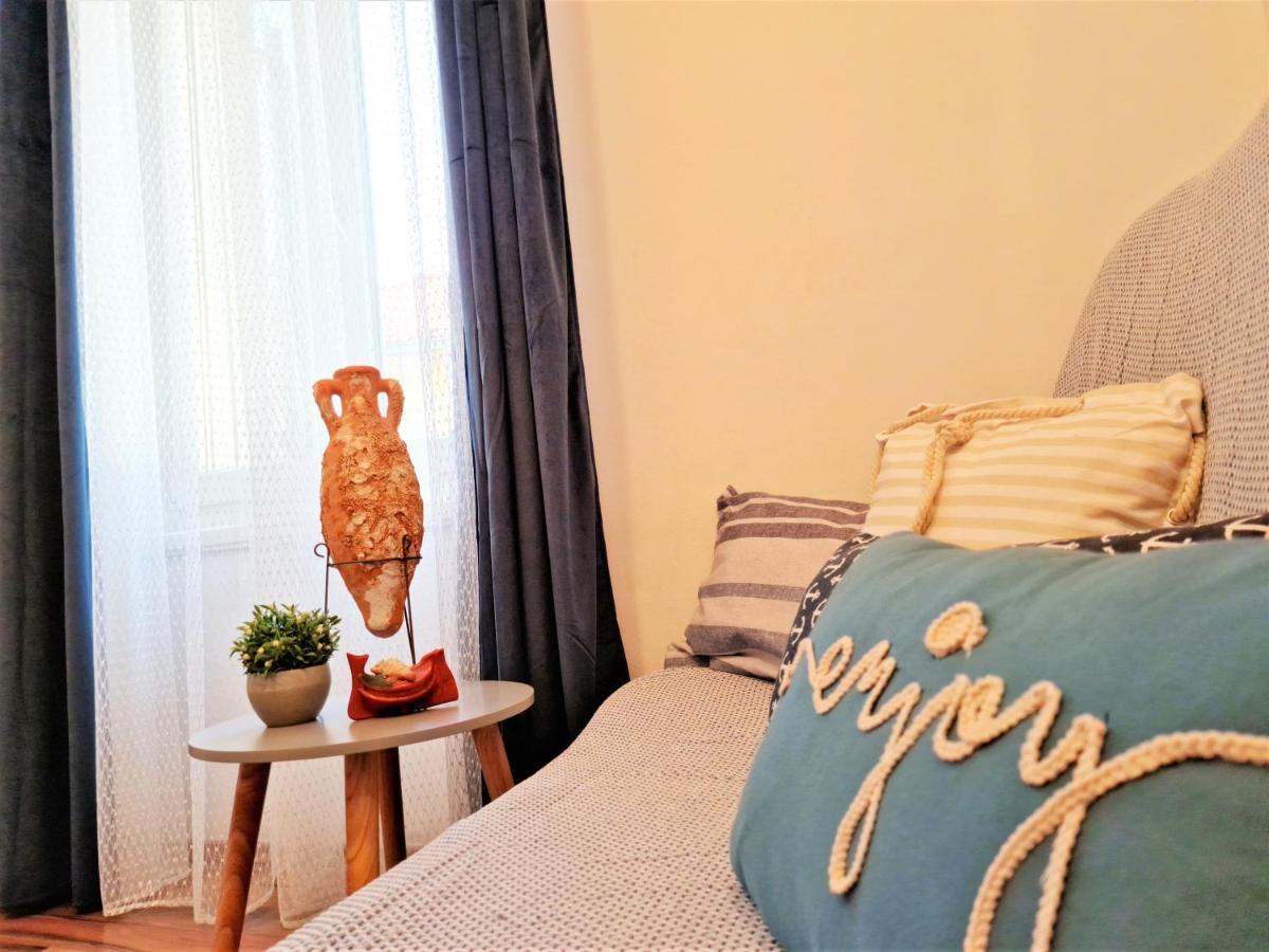 Pirates' Bay Apartment - Omiš Exteriér fotografie