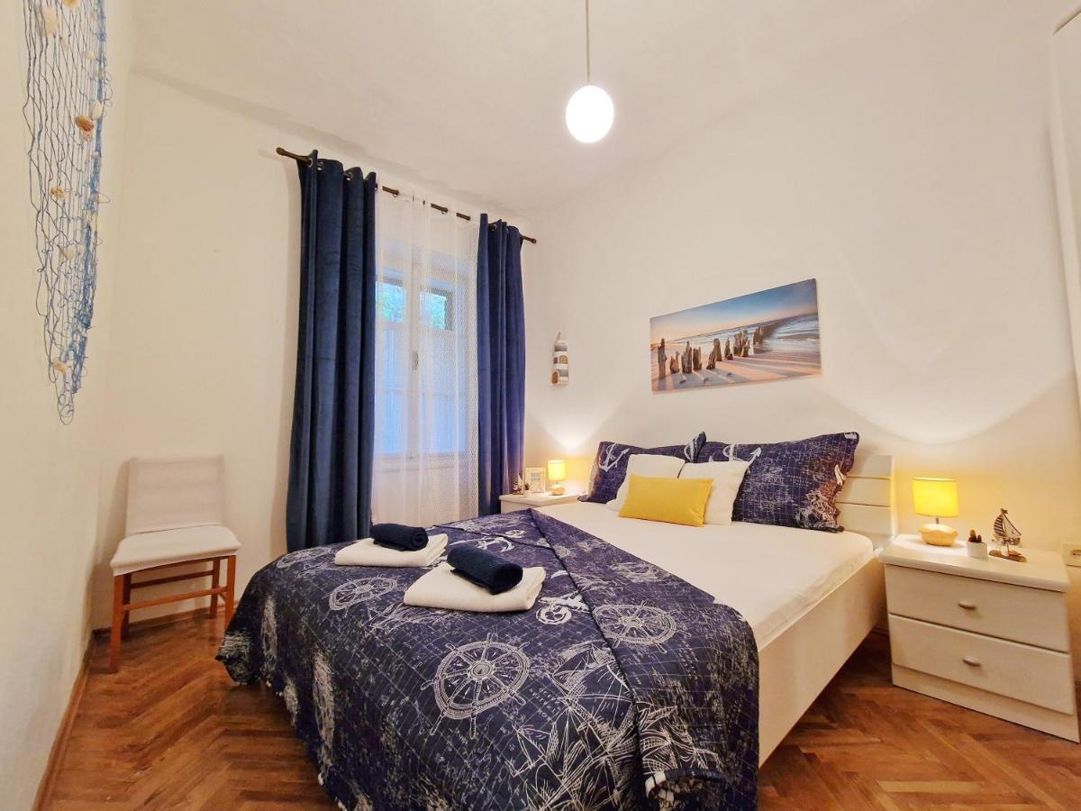 Pirates' Bay Apartment - Omiš Exteriér fotografie