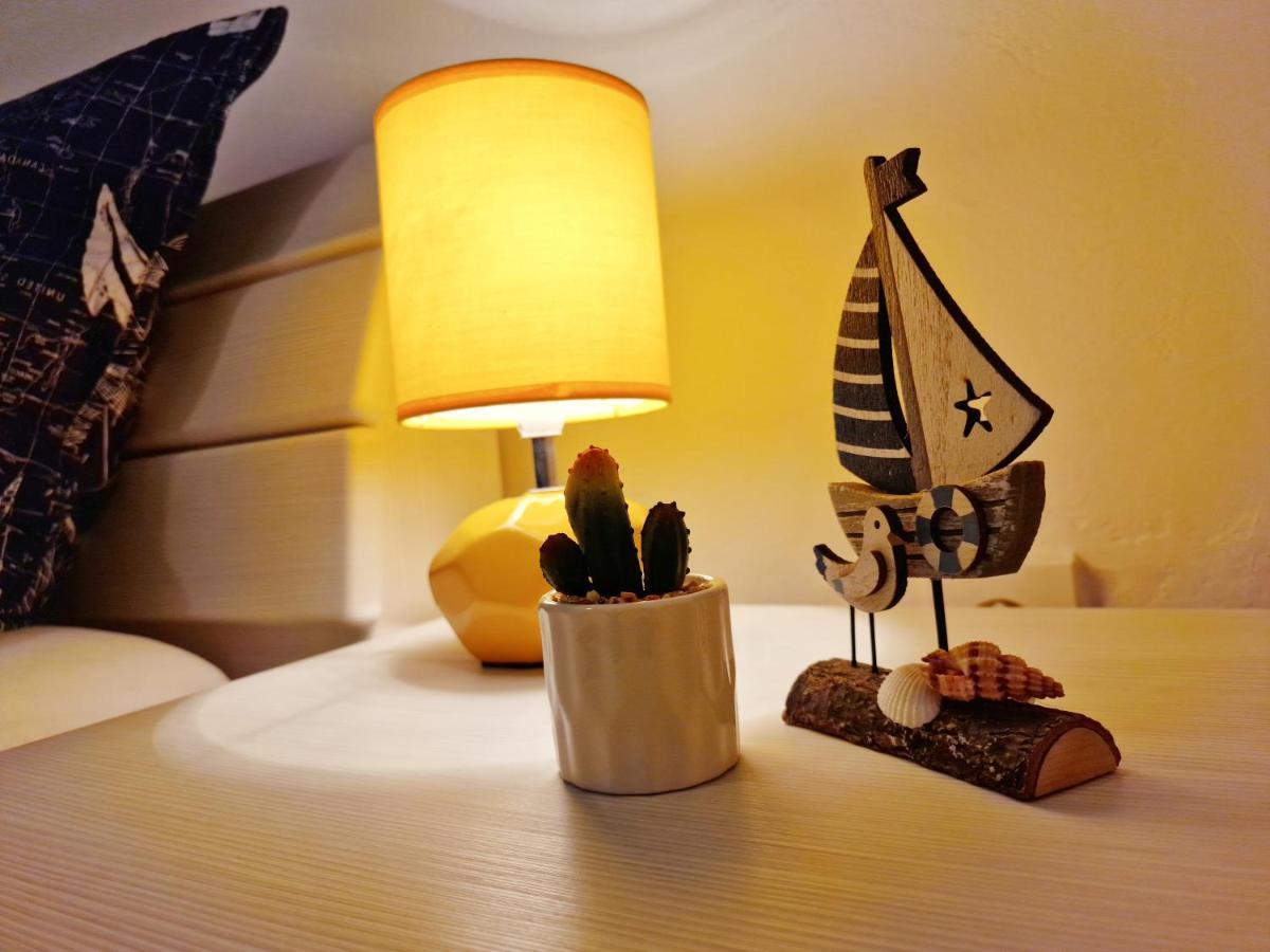 Pirates' Bay Apartment - Omiš Exteriér fotografie