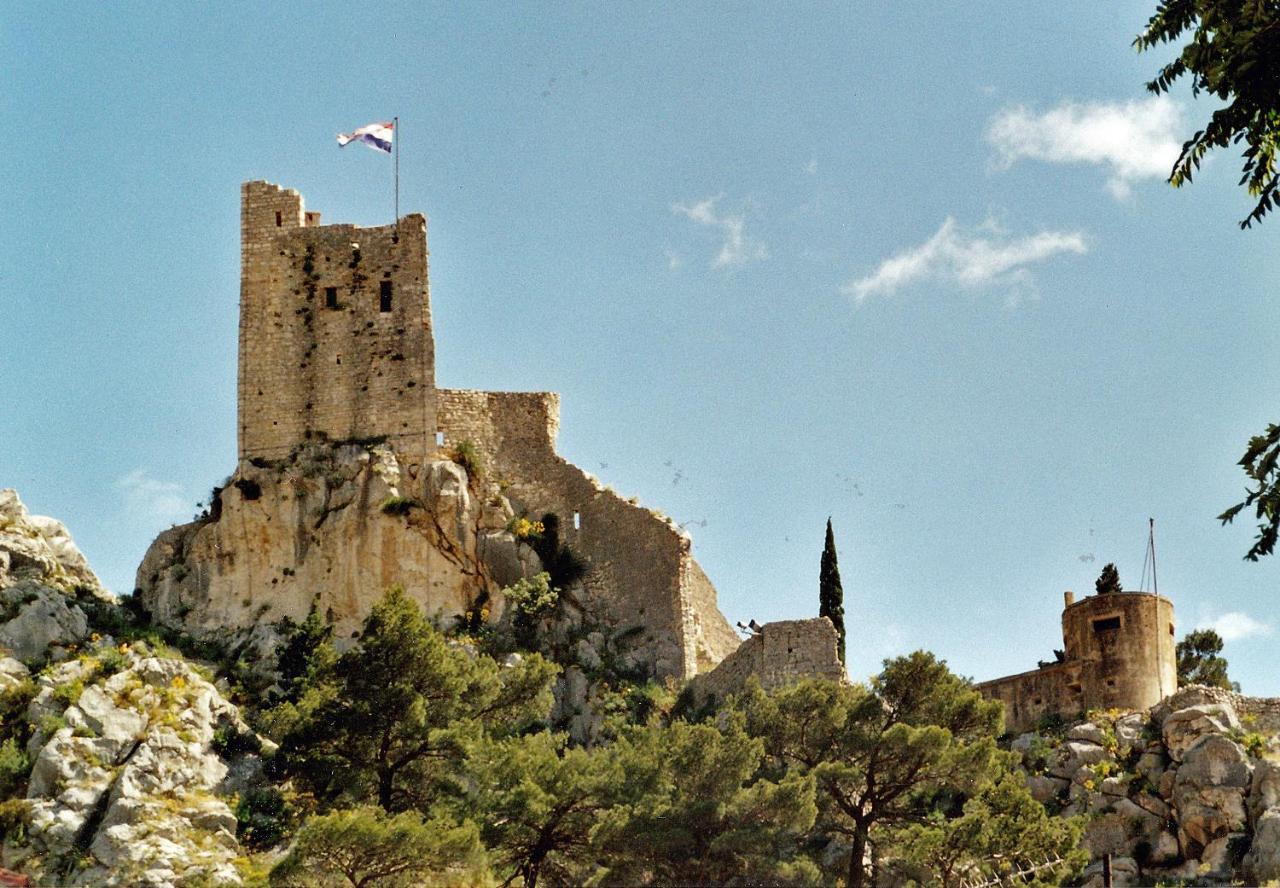 Pirates' Bay Apartment - Omiš Exteriér fotografie